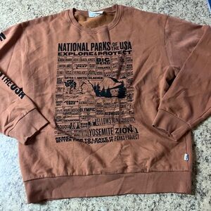LN Parks Project National Parks of the USA Men's sweatshirt.